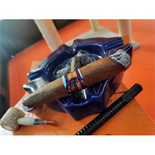 Diamond Crown Julius Caeser Et Tu Brute 5 5/8 * 54