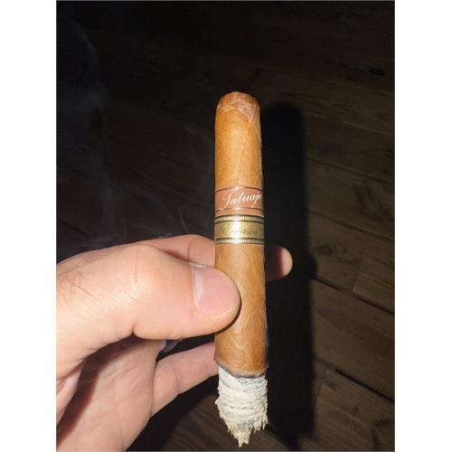 Tatuaje Escasos H 6 3/8 * 43