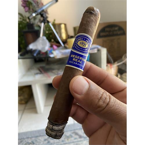 Romeo y Julieta Reserva Real Nicaragua Toro 6  * 54