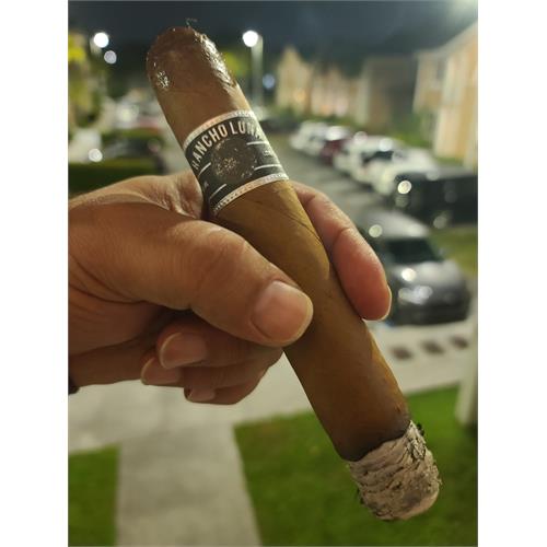 Rancho Luna Habano Grande 7  * 70