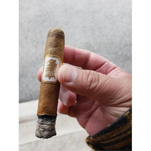 Liga Undercrown Connecticut Shade Corona Pequena 4  * 44