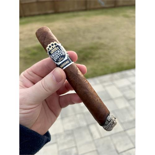 Punch Knuckle Buster Toro 6  * 50