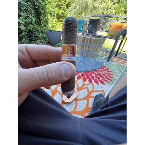 Rocky Patel CSWC Mareva 5 1/8 * 42