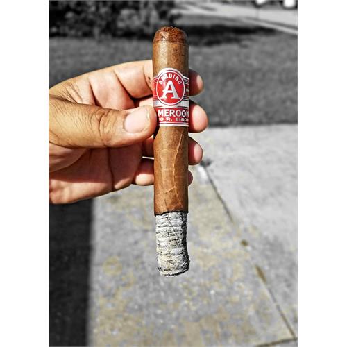 Aladino Cameroon Super Toro 6  * 52