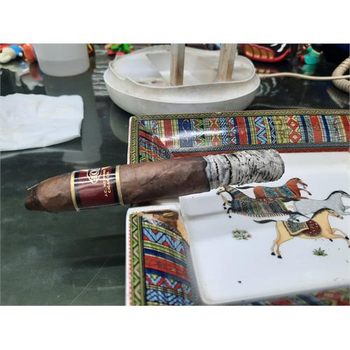 Quorum Maduro Torpedo 6  * 52
