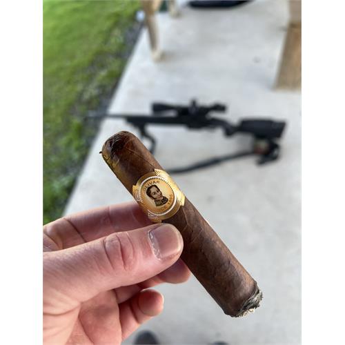 Bolivar Cofradia Robusto 5  * 54