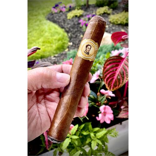 Bolivar Cofradia Toro 6  * 54