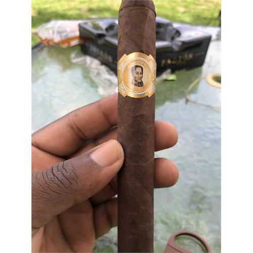 Bolivar Cofradia Churchill 7 1/4 * 54