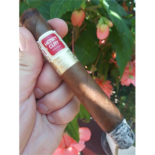 Henry Clay War Hawk Rebellious Limited Edition Toro 6  * 54