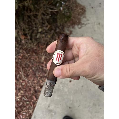 Crowned Heads Mil Dias Edmundo 5 3/8 * 52