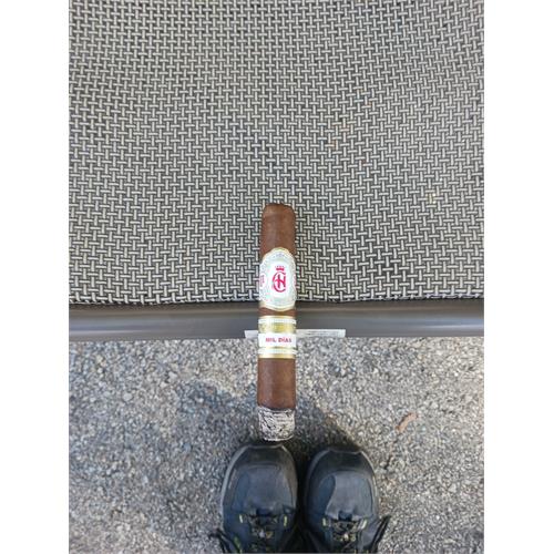 Crowned Heads Mil Dias Edmundo 5 3/8 * 52