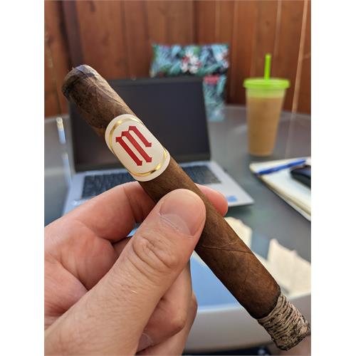 Crowned Heads Mil Dias Double Robusto 6 3/8 * 50