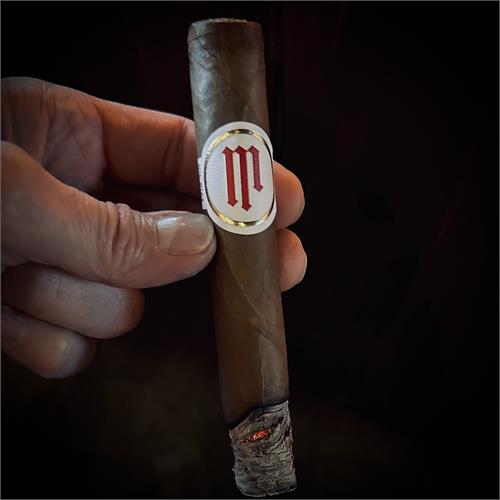 Crowned Heads Mil Dias Sublime 6  * 54