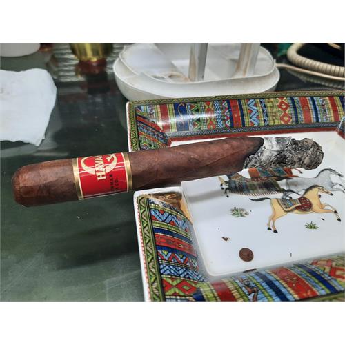 Havana Q Double Churchill 7  * 52