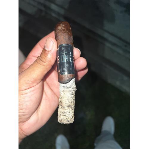 CAO Bones Maltese Cross Gigante 6  * 60