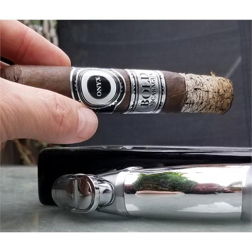 Onyx Bold Nicaragua Magnum 6  * 60