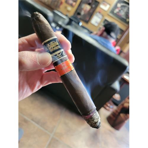 Aging Room Quattro Nicaragua Impromptu 6 1/2 * 52