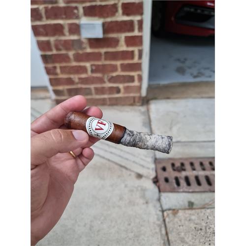 Vega Fina 1998 VF 52 5  * 52