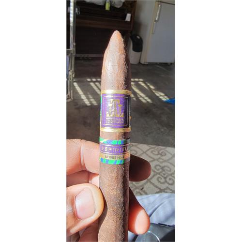 Trinidad Espiritu Series No. 2 Belicoso 6 1/8 * 52