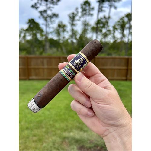 Trinidad Espiritu Series No. 2 Magnum 6  * 60