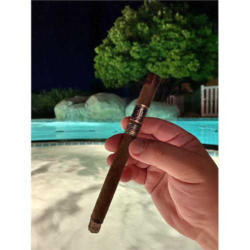 Trinidad Espiritu Series No. 2 Fundador 7 1/2 * 40