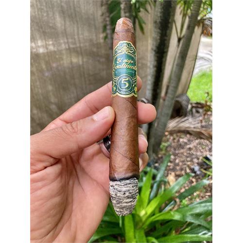 El Viejo Continente 5 Anos Salomon 7 1/4 * 58