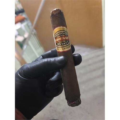 Perdomo Inmenso Seventy Sun Grown Churchill 7  * 70