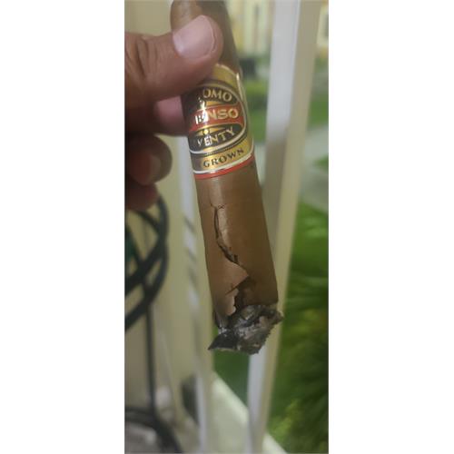 Perdomo Inmenso Seventy Sun Grown Churchill 7  * 70