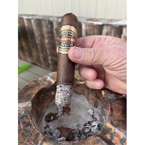 Perdomo Inmenso Seventy Maduro Epicure 6  * 70
