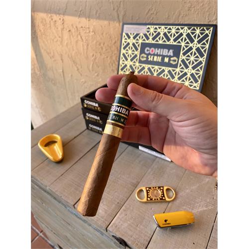 Cohiba Serie M Toro 6  * 52