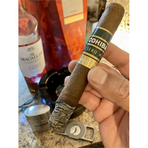 Cohiba Serie M Toro 6  * 52