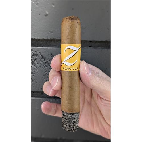 Zino Nicaragua Robusto 5  * 54