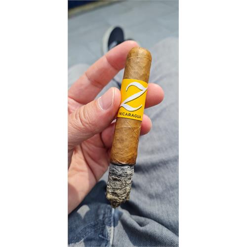 Zino Nicaragua Toro 6  * 50