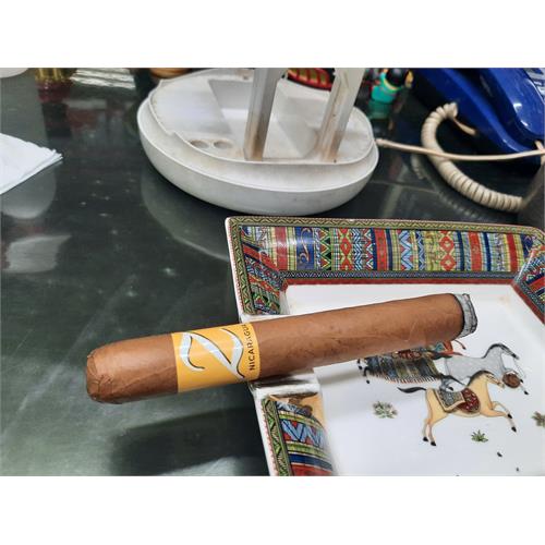 Zino Nicaragua Toro 6  * 50