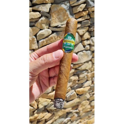 Macanudo Inspirado Brazilian Shade Toro 6 1/2 * 52