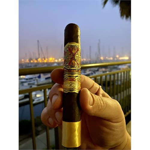 Arturo Fuente Opus X OXO Oro Oscuro Double Robusto 5 3/4 * 52