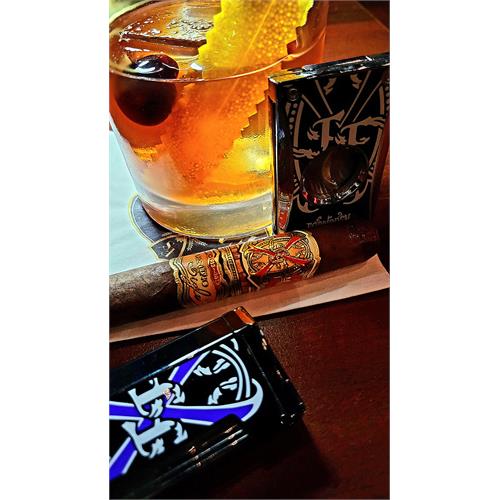 Arturo Fuente Opus X OXO Oro Oscuro Double Robusto 5 3/4 * 52