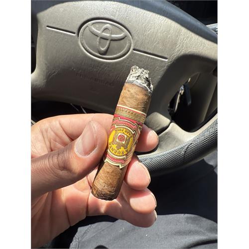 Arturo Fuente Rare Pink VS Happy Endings 5 1/2 * 53