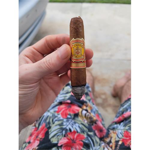 Arturo Fuente Rare Pink VS Short Story 4  * 42/49