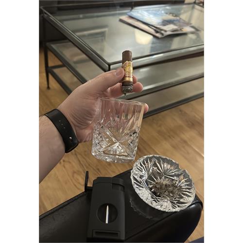 Arturo Fuente Rare Pink VS Short Story 4  * 42/49