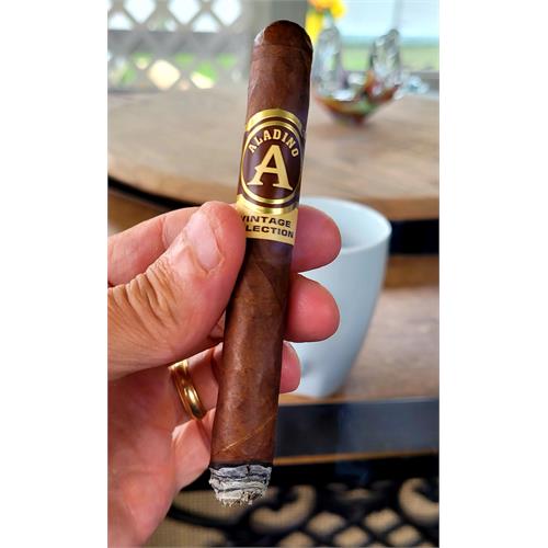 Aladino Habano Elegante Vintage Selection 7  * 38