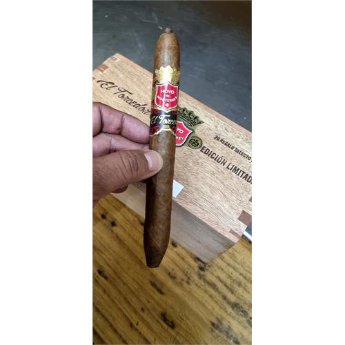 Hoyo de Monterrey El Torcedor Selectos Regalo 7 1/4 * 54