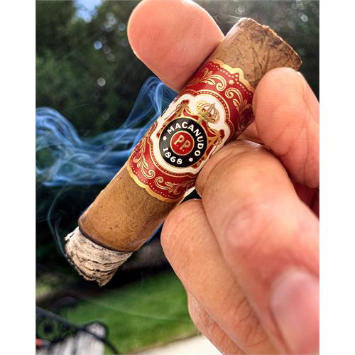Macanudo Vintage 2010 Torpedo 6 1/4 * 52