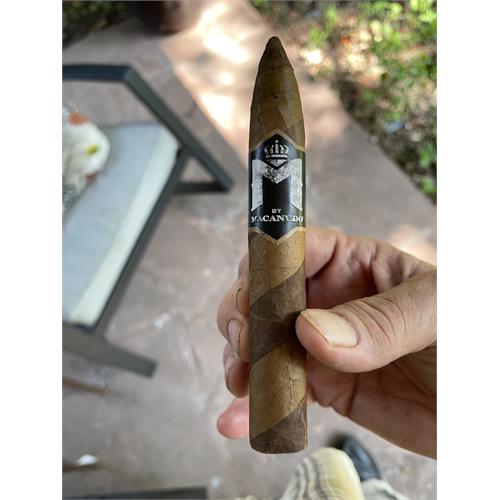 M by Macanudo Espresso Belicoso 6  * 54