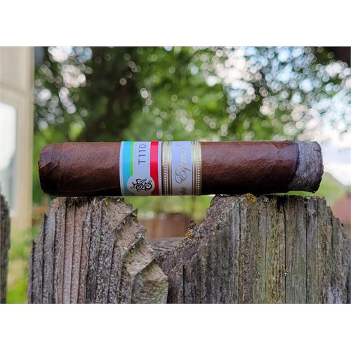 Tatuaje T110 Sumatra 4 3/8 * 52