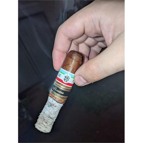 Tatuaje T110 Broadleaf 4 3/8 * 52