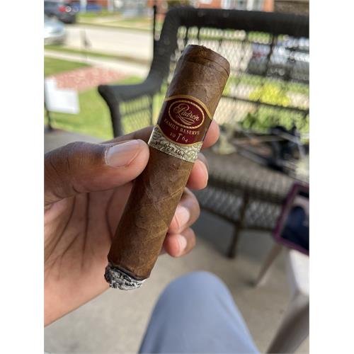 Padron Family Reserve No. 95 Natural 4 3/4 * 60