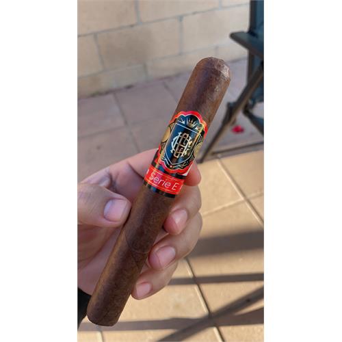 CHC Serie E Hermoso No. 2 6 1/8 * 48