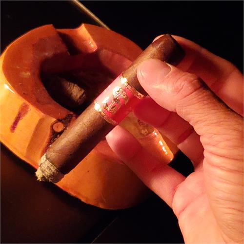 Matilde Limited Exposure No. 1 Toro 6  * 50