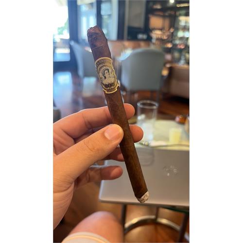 La Palina Goldie Laguito No. 1 7  * 38